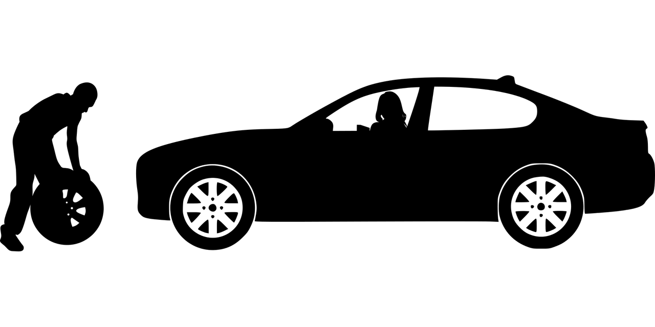 多车返程轮胎被扎